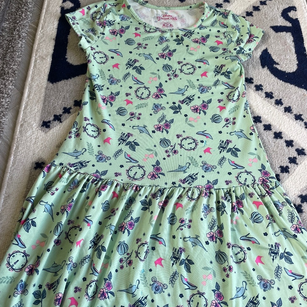 Disney princess girls dress medium